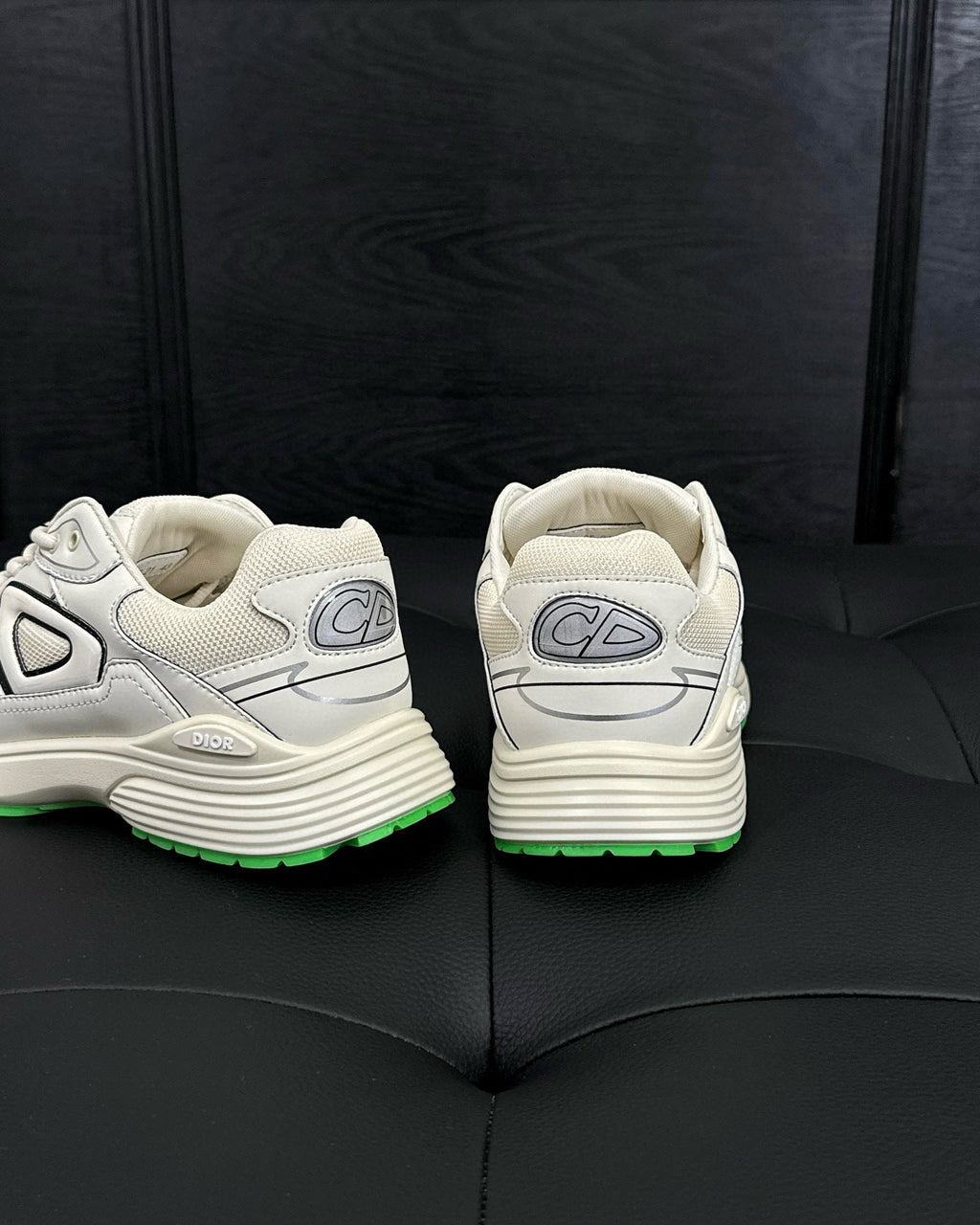 CD SNEAKERS