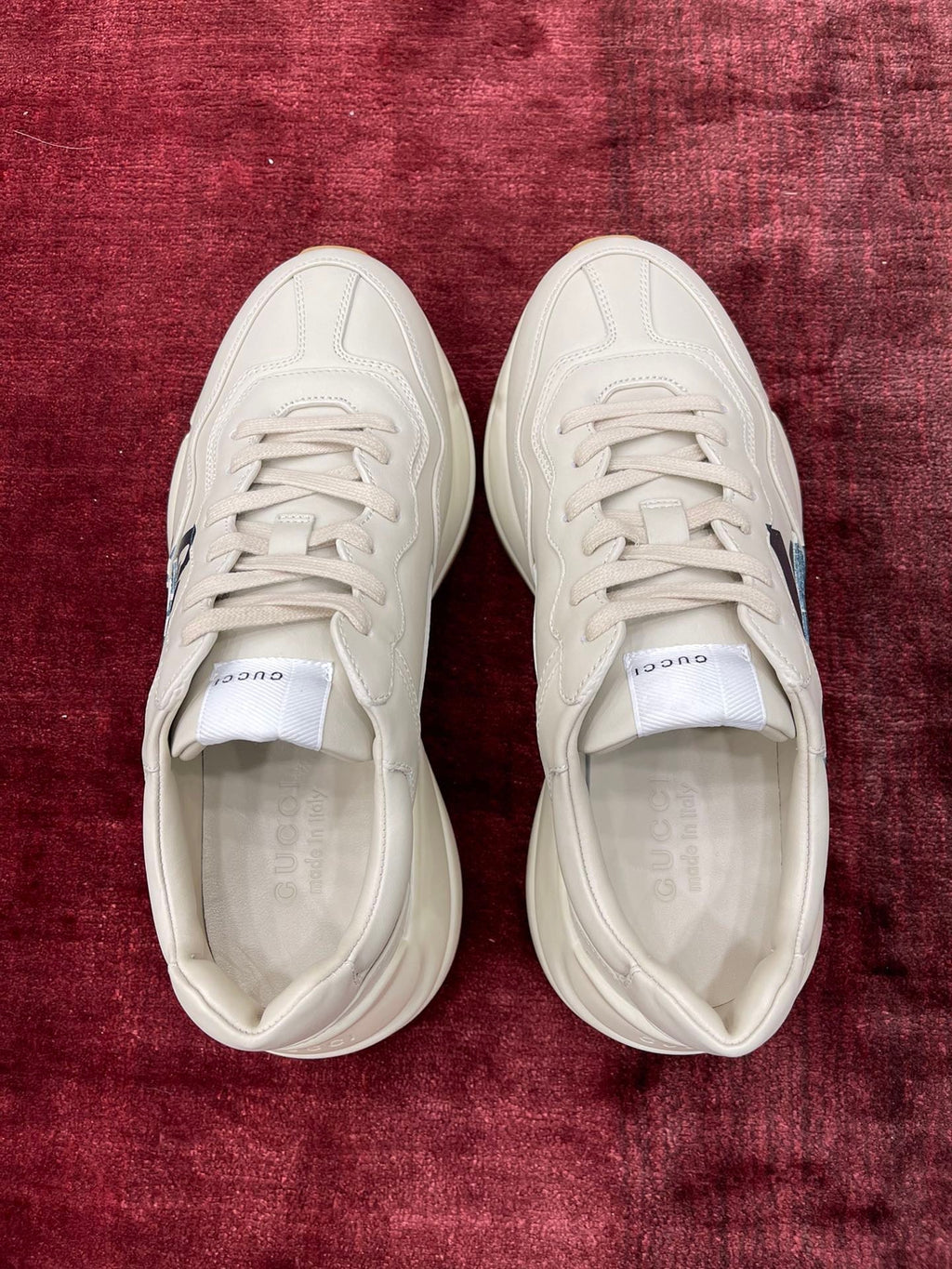 Sneakers & Shoes