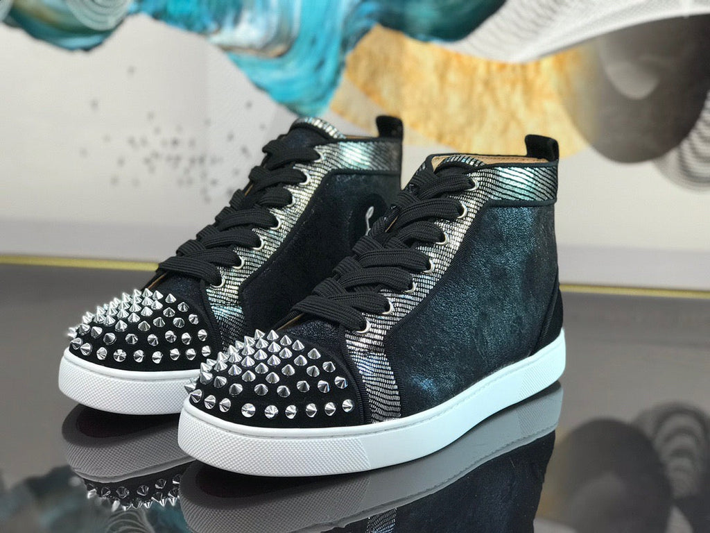 Sneakers & Shoes