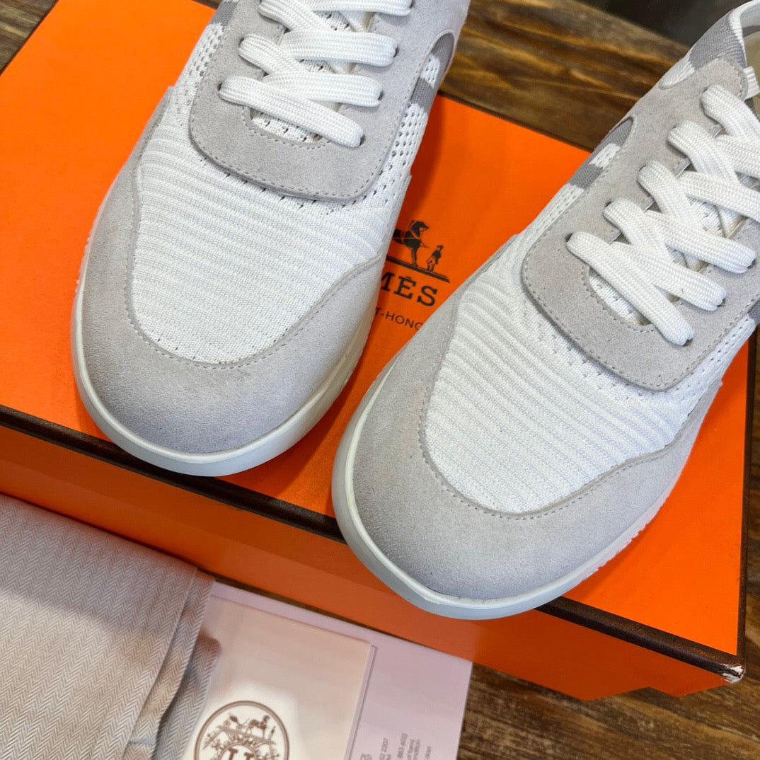 HERM Sneakers