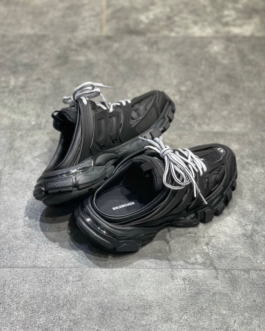 BLCG Sneakers
