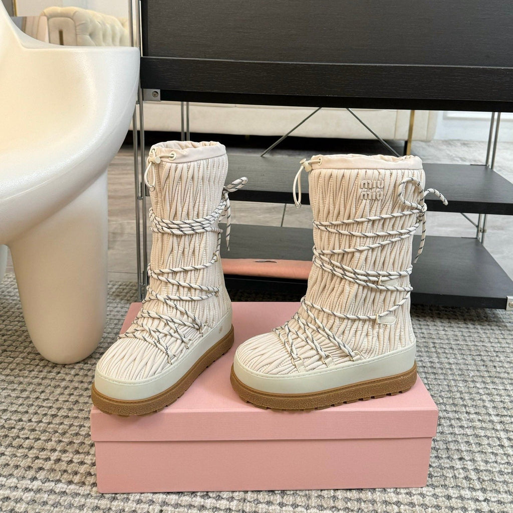 SNOW LONG BOOTS IN COSMIC LATTE WRINKLED NYLON