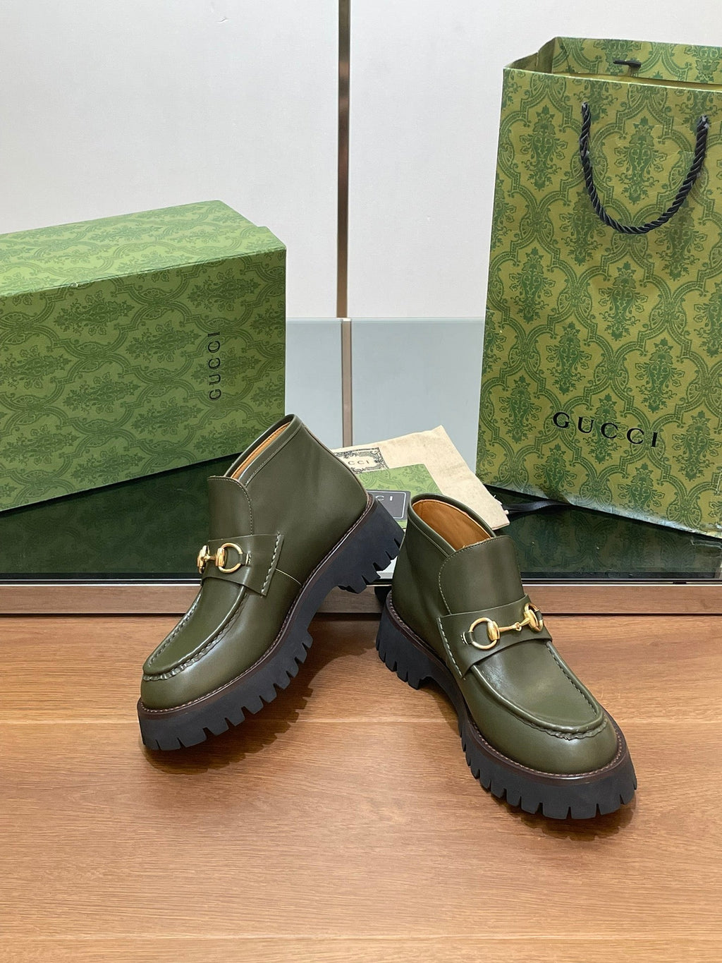 HORSEBIT ANKLE BOOTS 4.5CM IN ARMY GREEN CALFSKIN