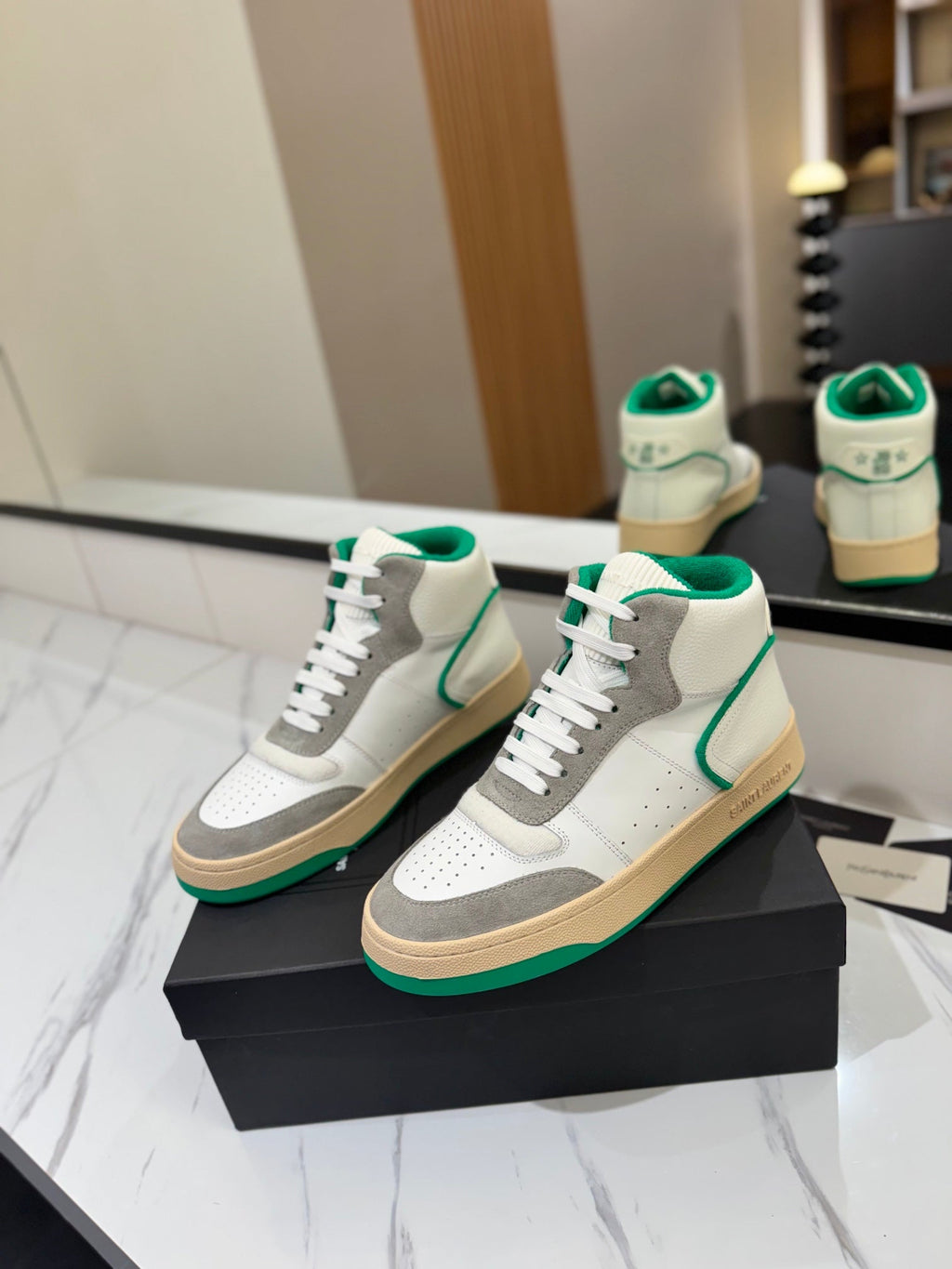 MID-TOP SNEAKERS IN WHITE PERFORATED LAMBSKIN AND GRAY SUEDE