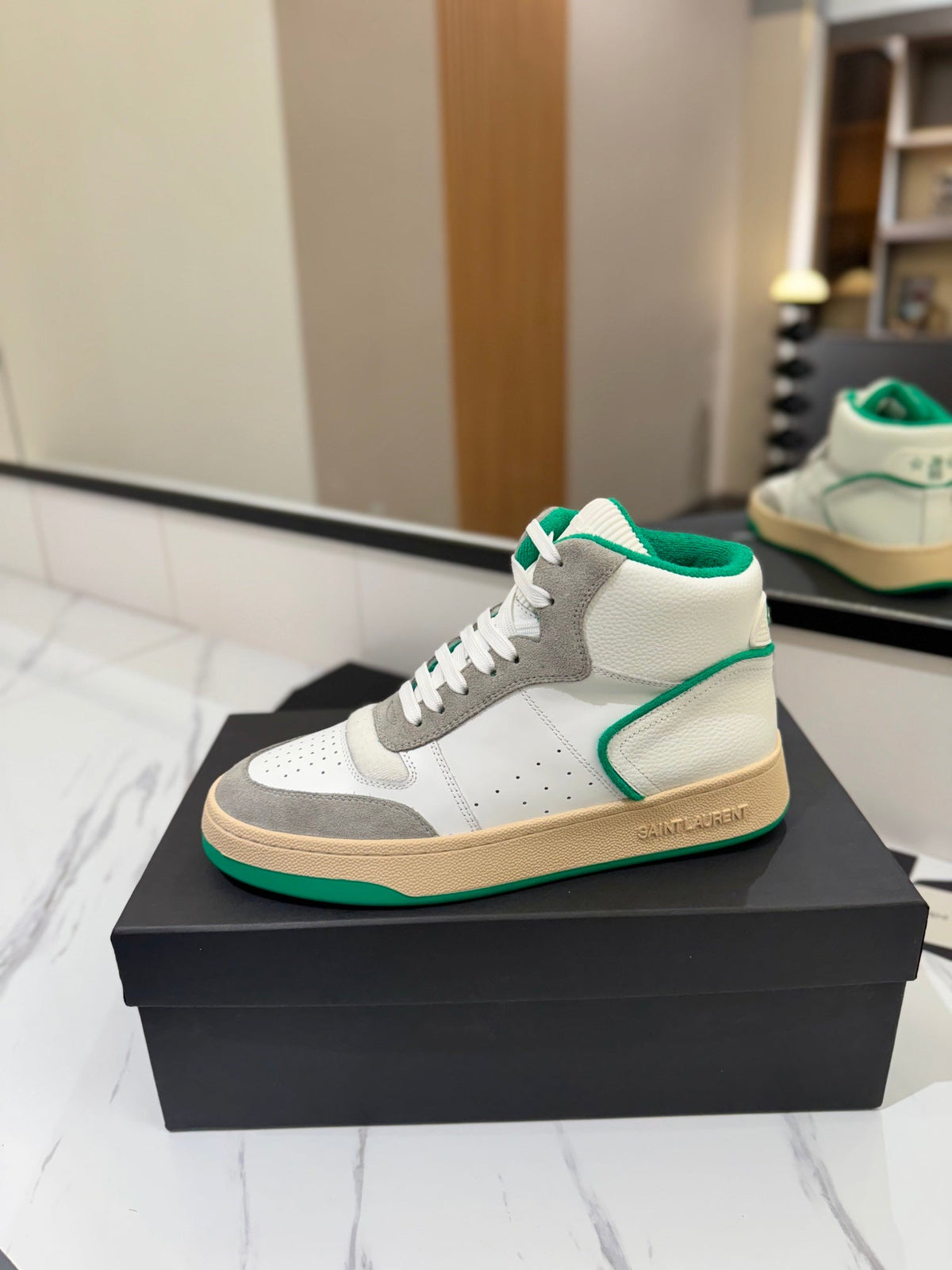 MID-TOP SNEAKERS IN WHITE PERFORATED LAMBSKIN AND GRAY SUEDE